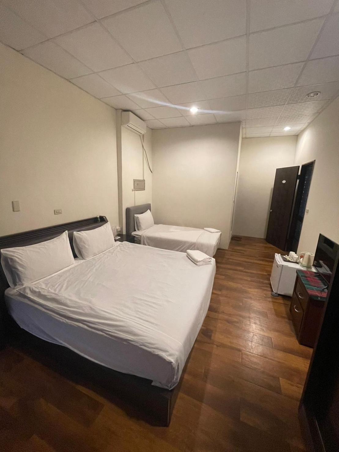 Malaya Guest House Budai Exterior photo