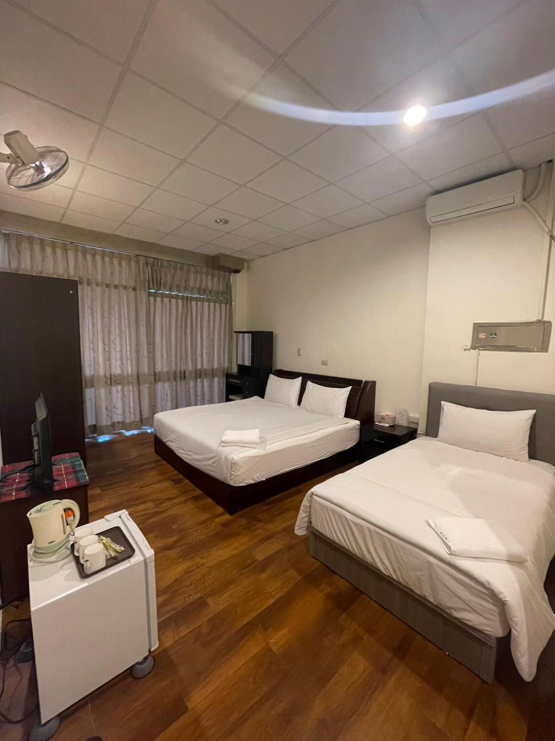 Malaya Guest House Budai Exterior photo